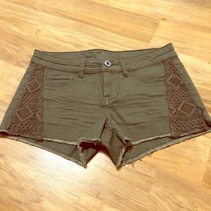Vanilla Star Shorts